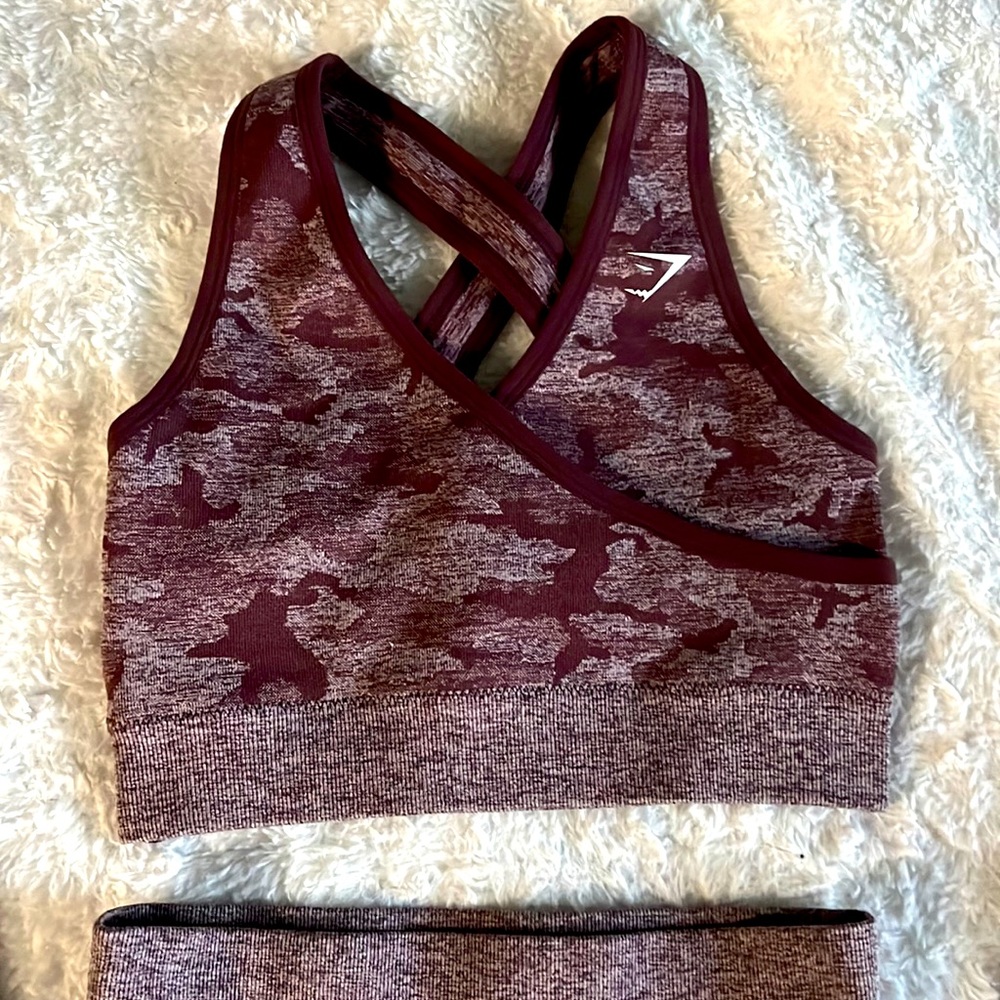 Gym shark matching workout camo outfit